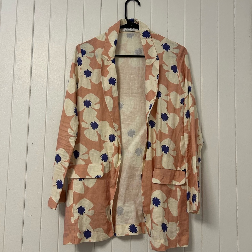 Ava Sky Linen Blazer